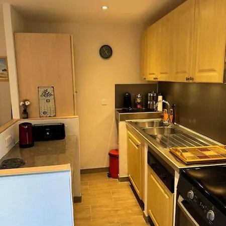 Apartment De Plain-pied Avec Jardin